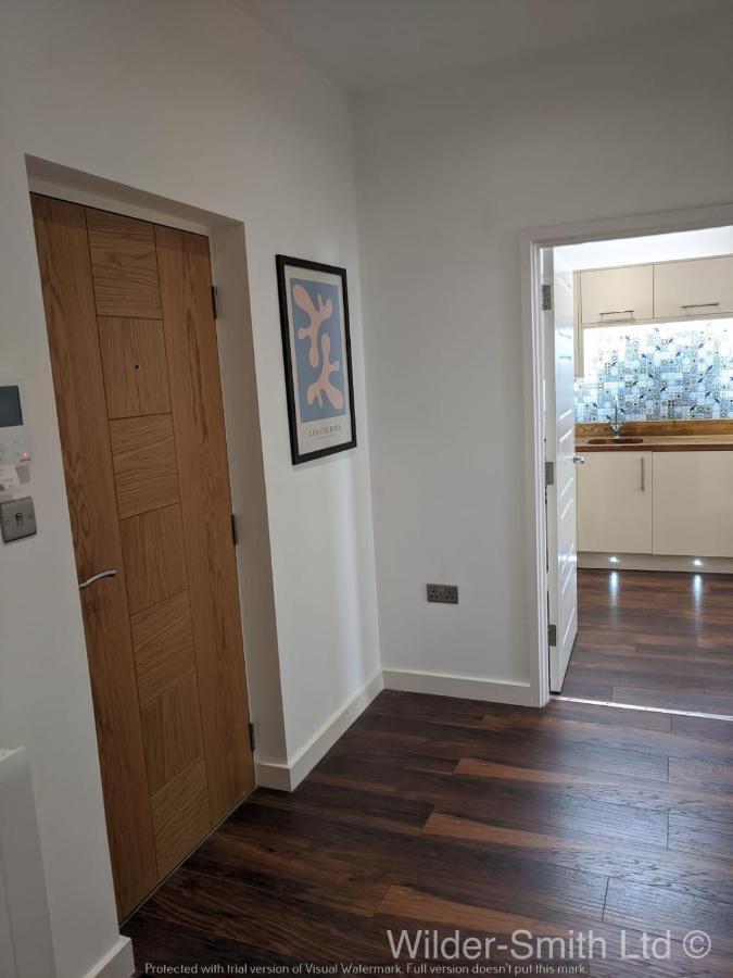 Stylish 2-Bed Luxury Apartment In Nottingham City Exterior photo